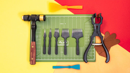 Professional leather tools from Amy Roke - Leatherbox USA