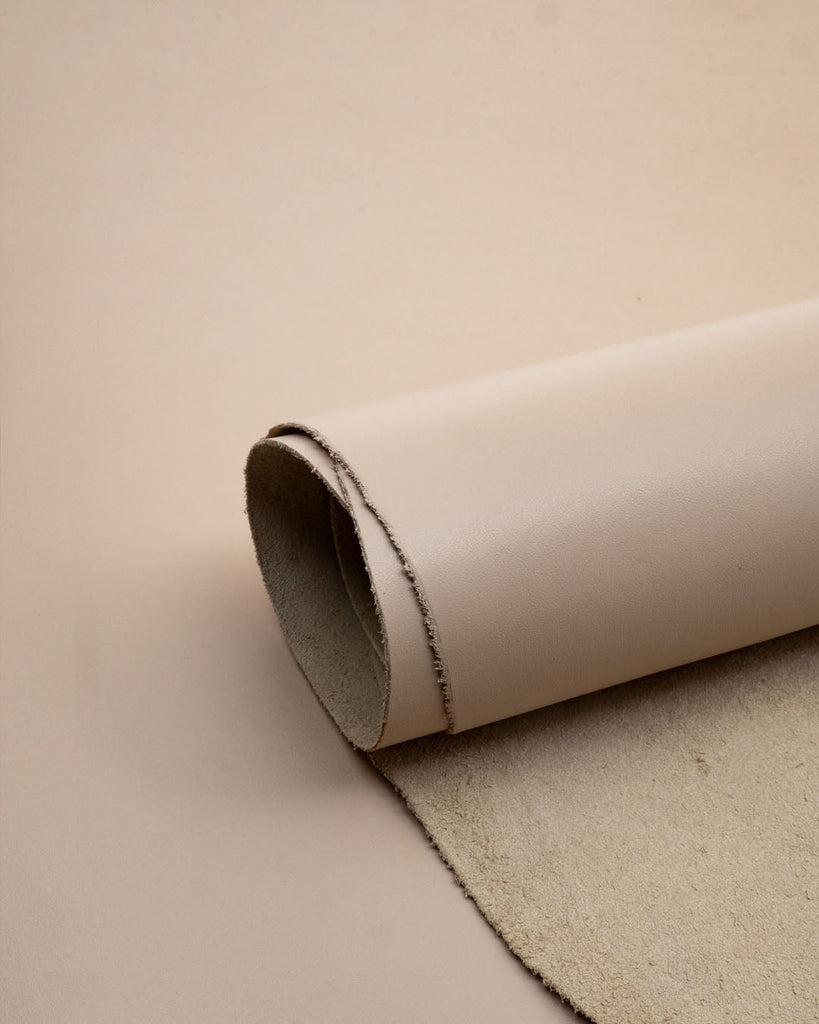 Florence Collection | Firm And Smooth Cowhide Leather With A Classic Look Cream / Coupon