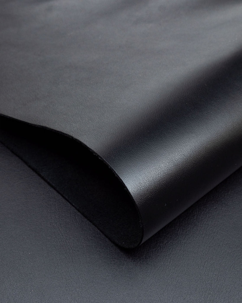 Florence Collection | Firm And Smooth Cowhide Leather With A Classic Look Leer