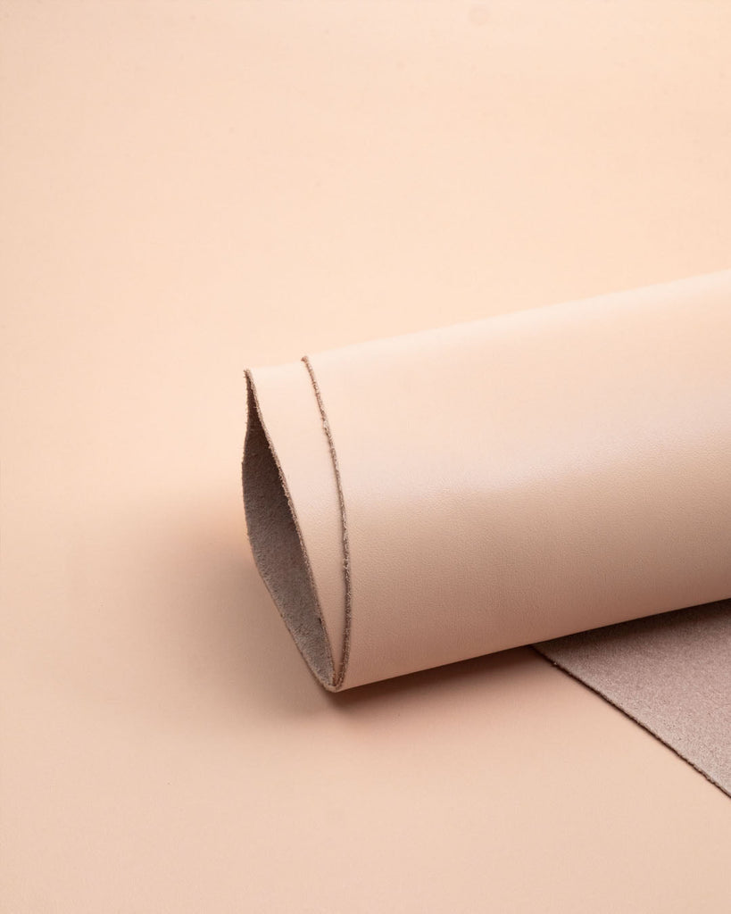 Florence Collection | Firm And Smooth Cowhide Leather With A Classic Look Seashell / Coupon
