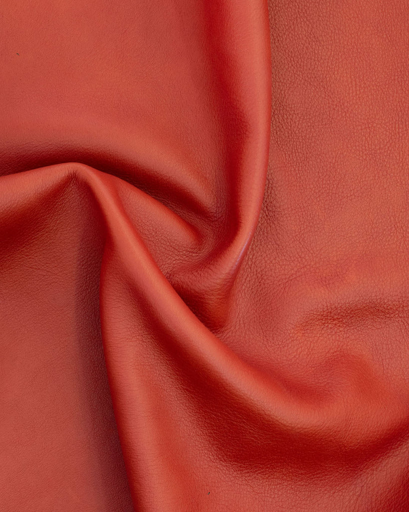 Geneve Collection | Fully Vegetable Tanned Cowhide Leather Leer