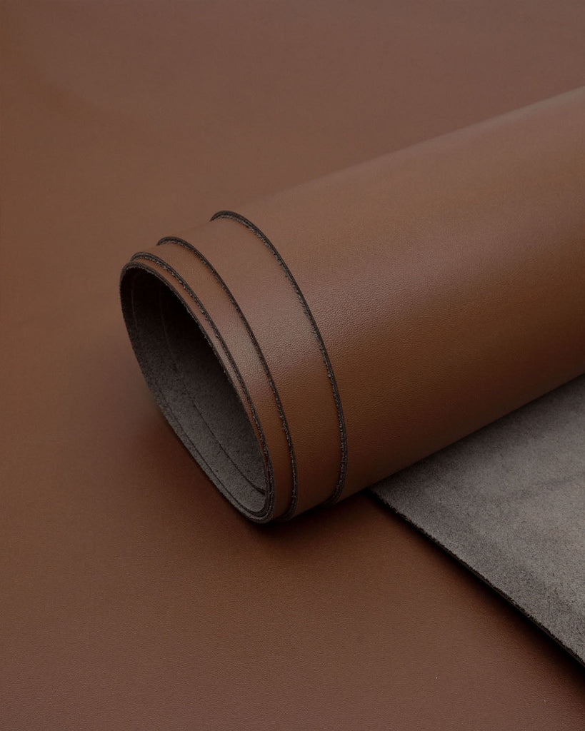 Amaryllis Collection | Firm And Smooth Calf Leather With A Silk Gloss Chocolate Milk / Panel (30 X