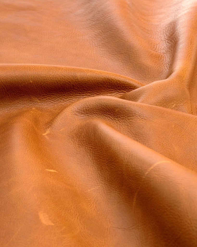Velo Collection | Firm And Soft Calf Leather With A Pull-Up Effect Leer
