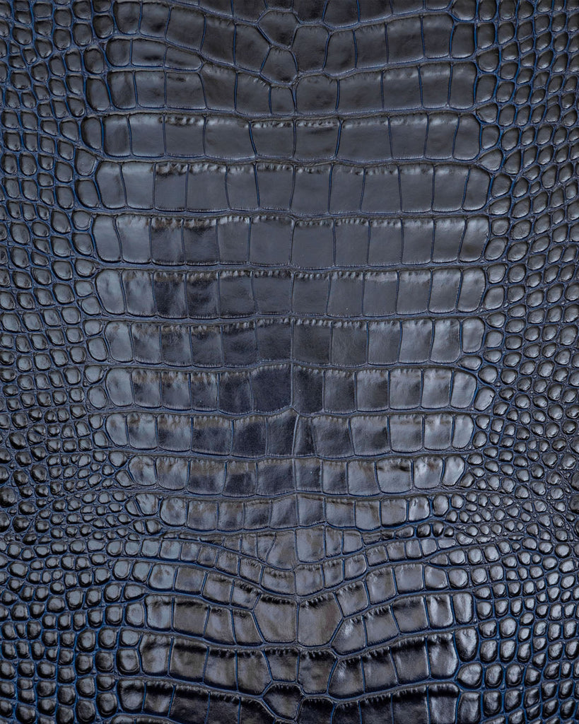 Como Collection | Firm Cow Leather With A Two-Tone Crocodile Print Leer