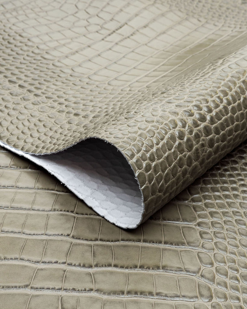 Como Collection | Firm Cow Leather With A Two-Tone Crocodile Print Sage / Panel (30 X 20 Cm) Leer