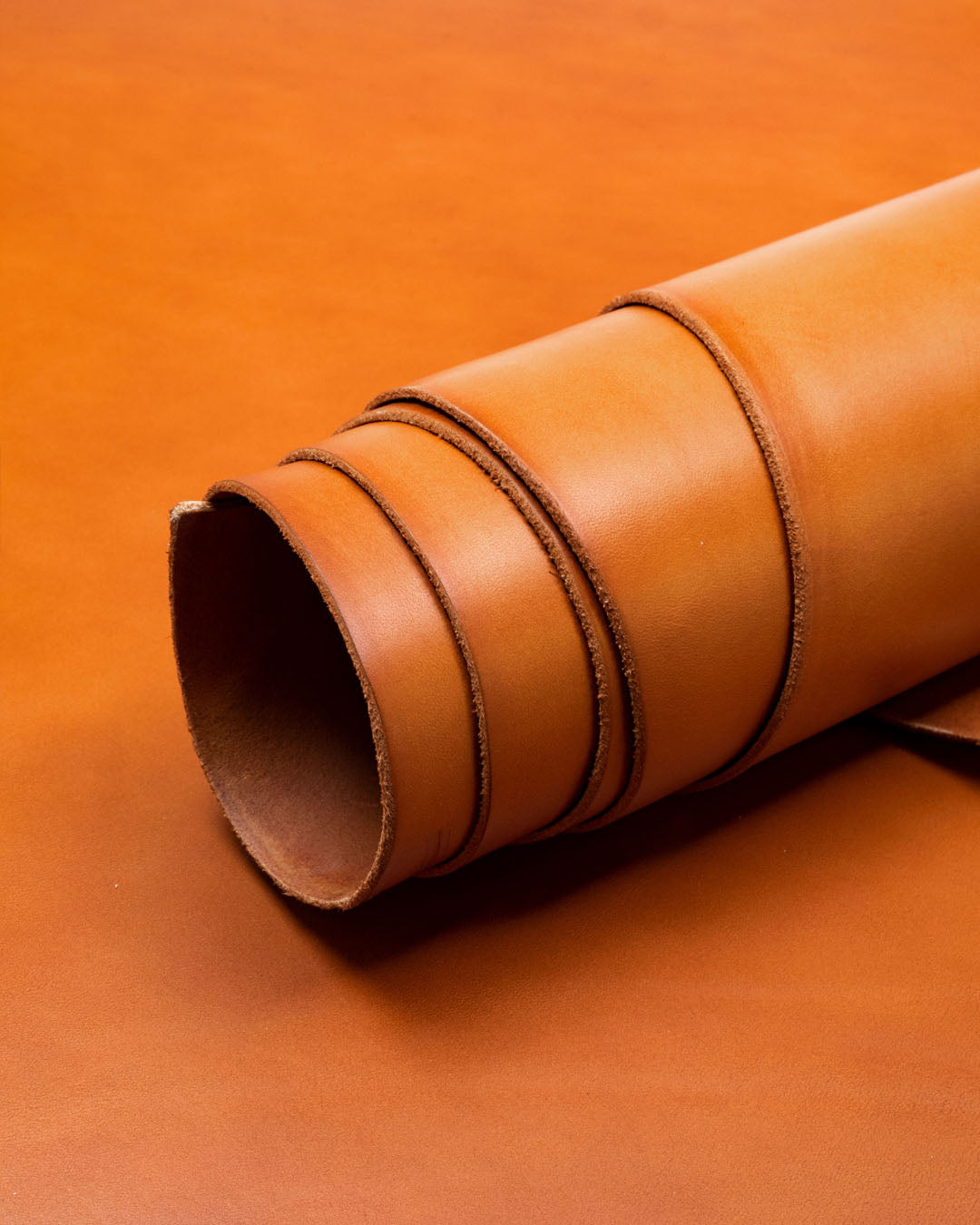 Buy beautiful vegetable tanned leather - Leatherbox USA