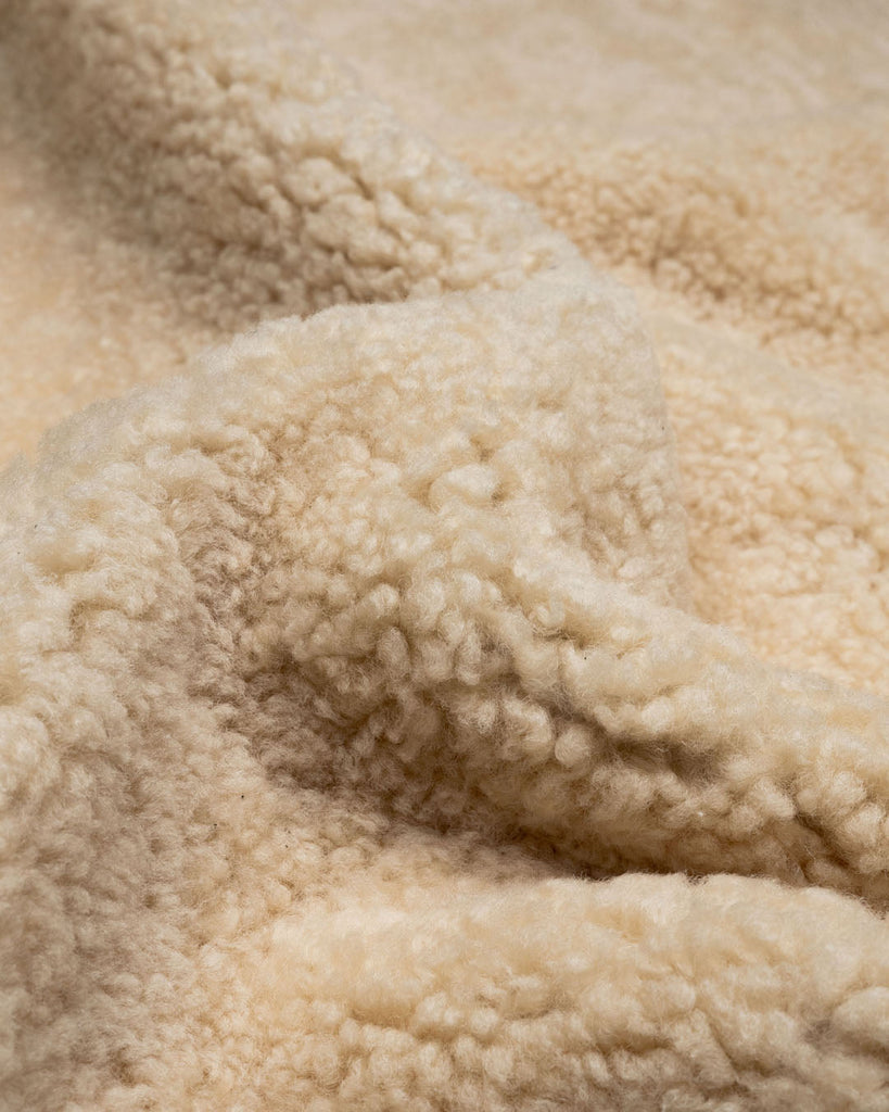 Teddy Collection | Trendy Sheepskin With Curl Honey Leer