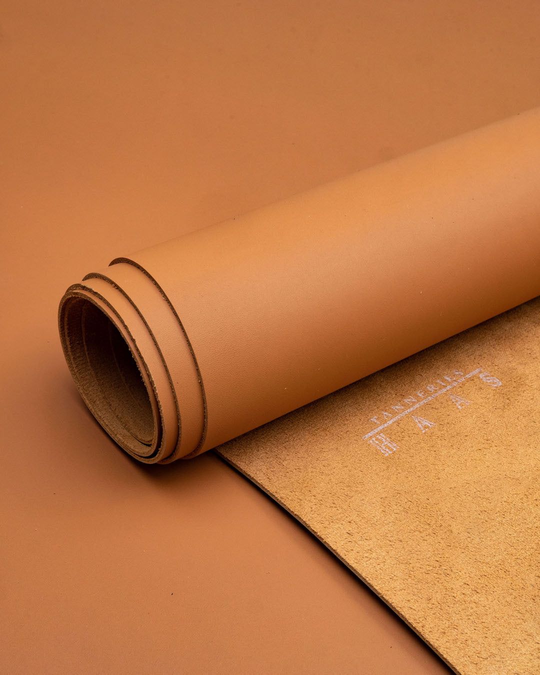 Zermatt collection | Exclusive calf leather for linings