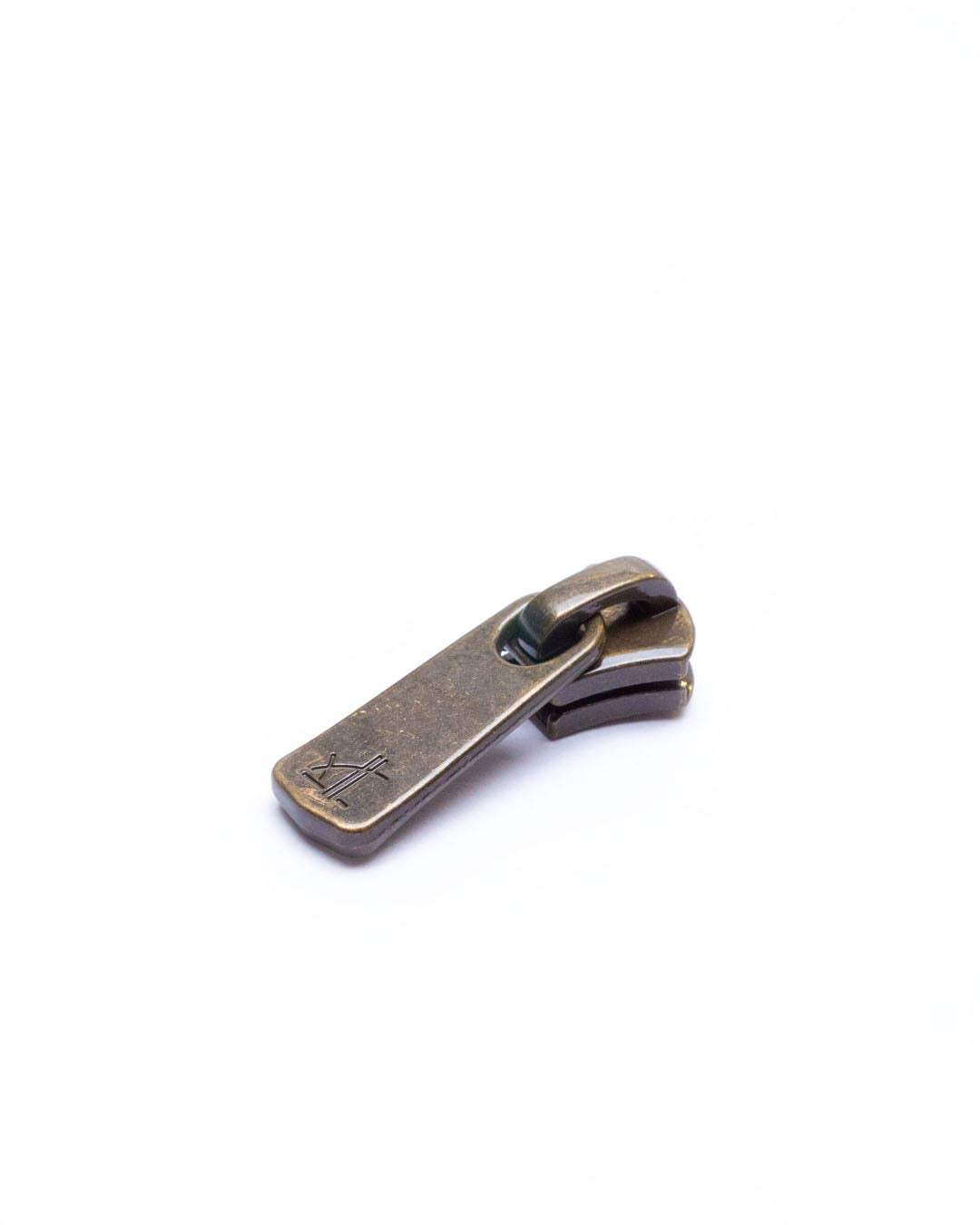 Luxury Excella® slider with puller for zippers