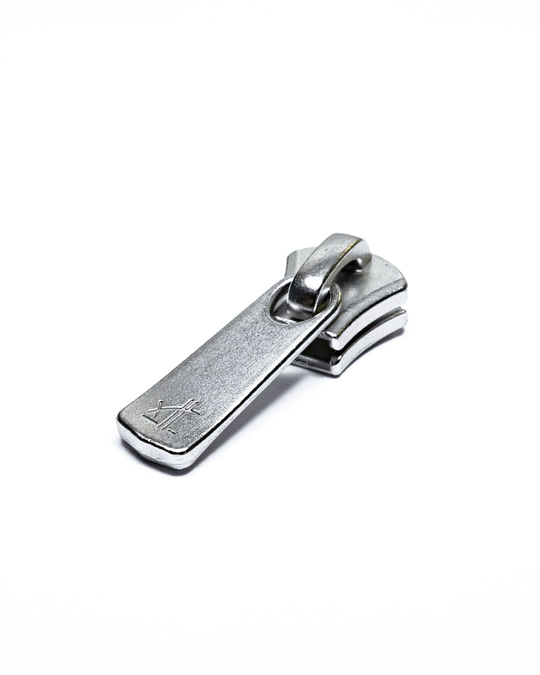 P201SPU8SIL01-ykk-excella-