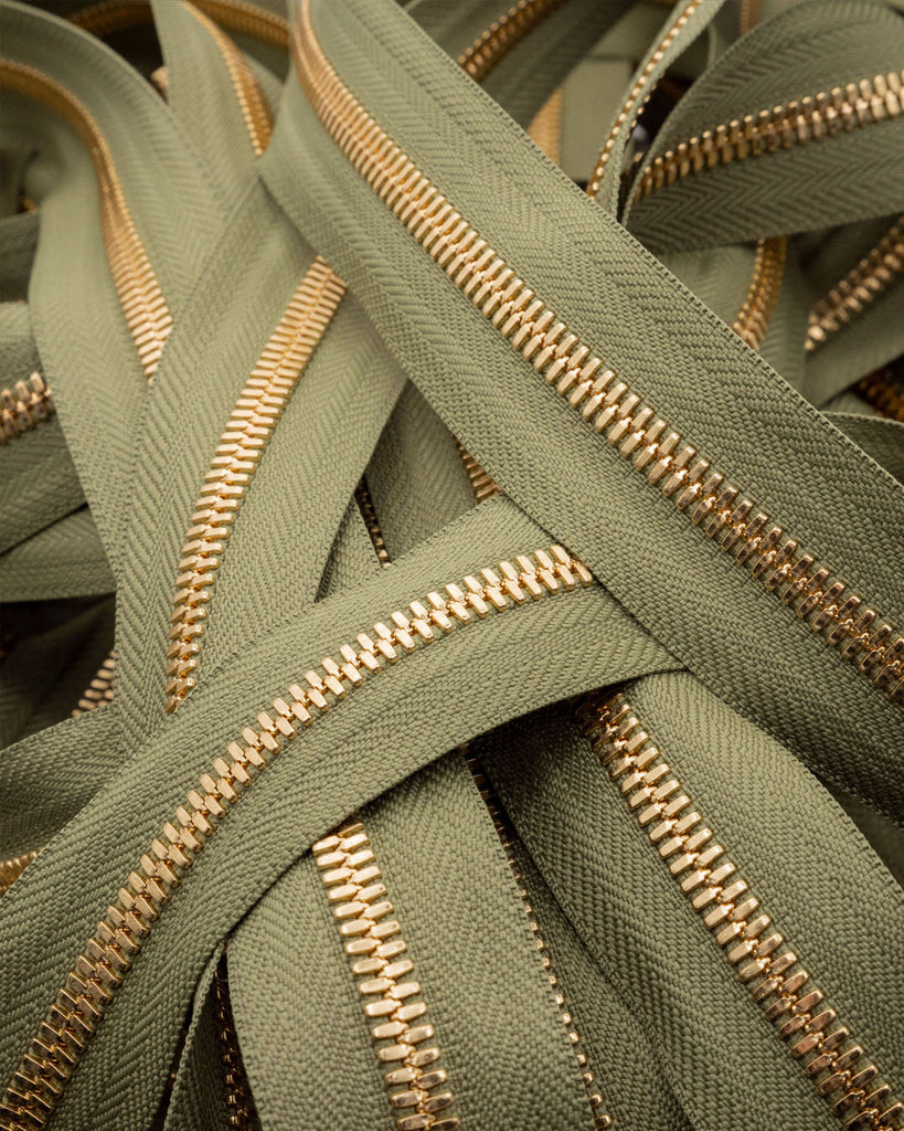 Ykk Excella® | Zipper On Roll Gold Size 5 Sage 170 Ritsen