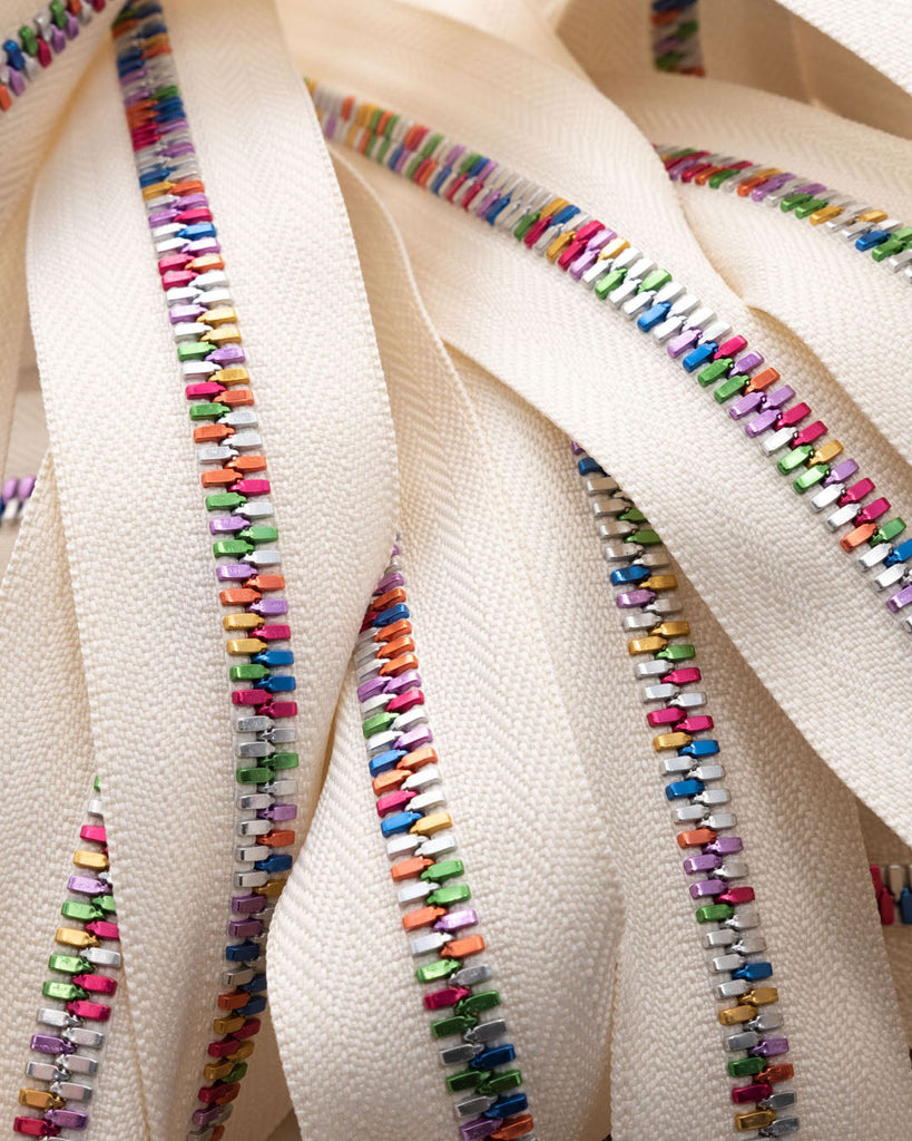 ✨値下げ✨　KAPLA 　カプラ 　621枚入り Excella® Light | Rainbow colored YKK zipper on a roll