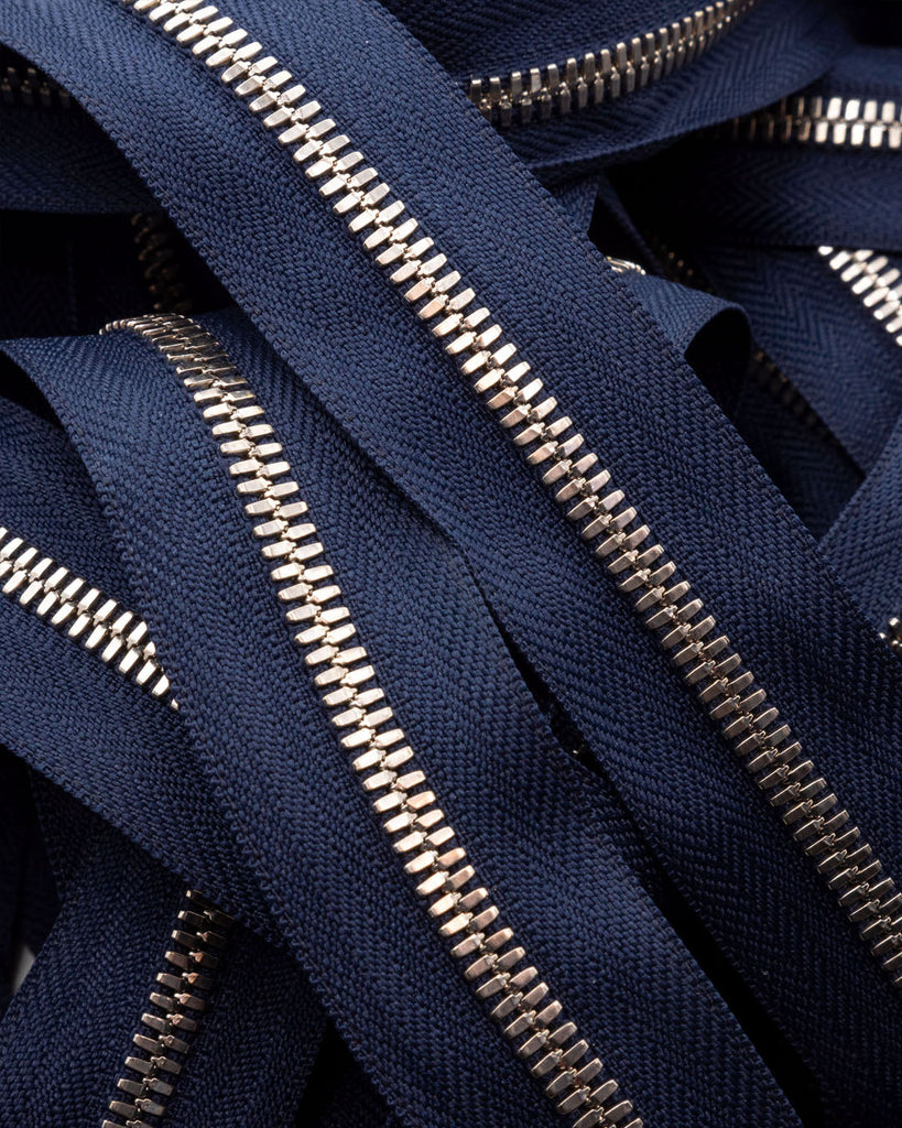 Ykk Excella® | Zipper On Roll Silver Size 5 Marine Blue 058 Ritsen