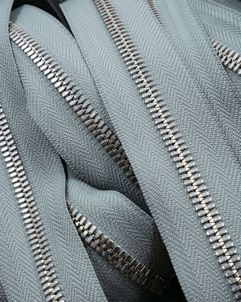Ykk Excella® | Zipper On Roll Silver Size 5 Pearl Grey 577 Ritsen