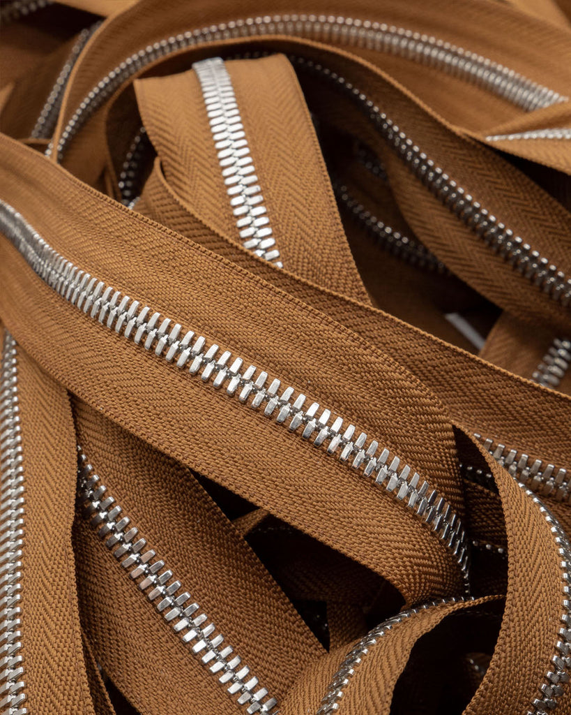 Ykk Excella® | Zipper On Roll Silver Size 5 Old Cognac 859 Ritsen