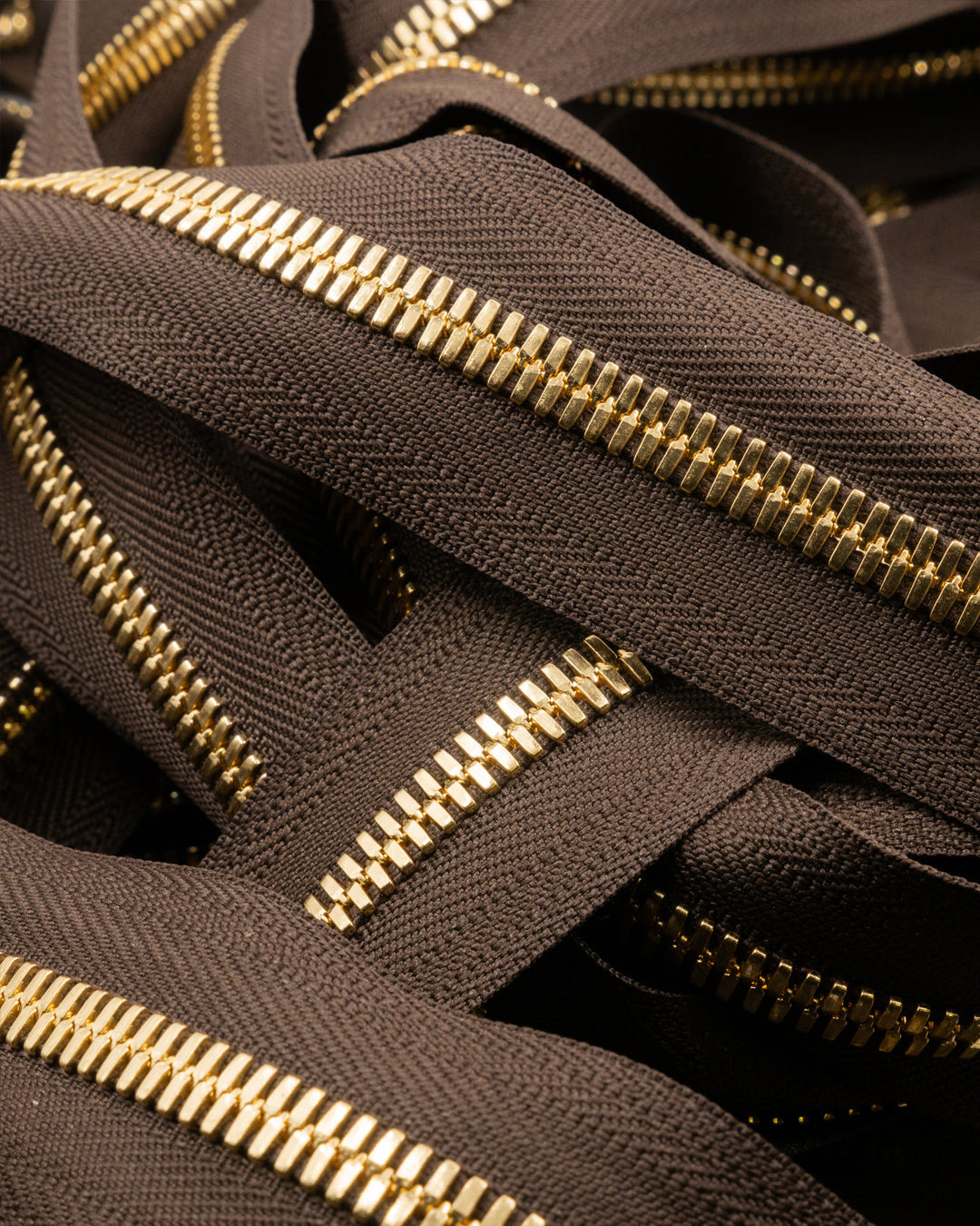 森紙8 Excella® | Most beautiful YKK golden zipper on a roll