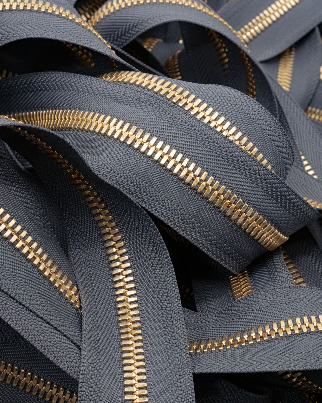 Excella® | Most beautiful YKK golden zipper on a roll