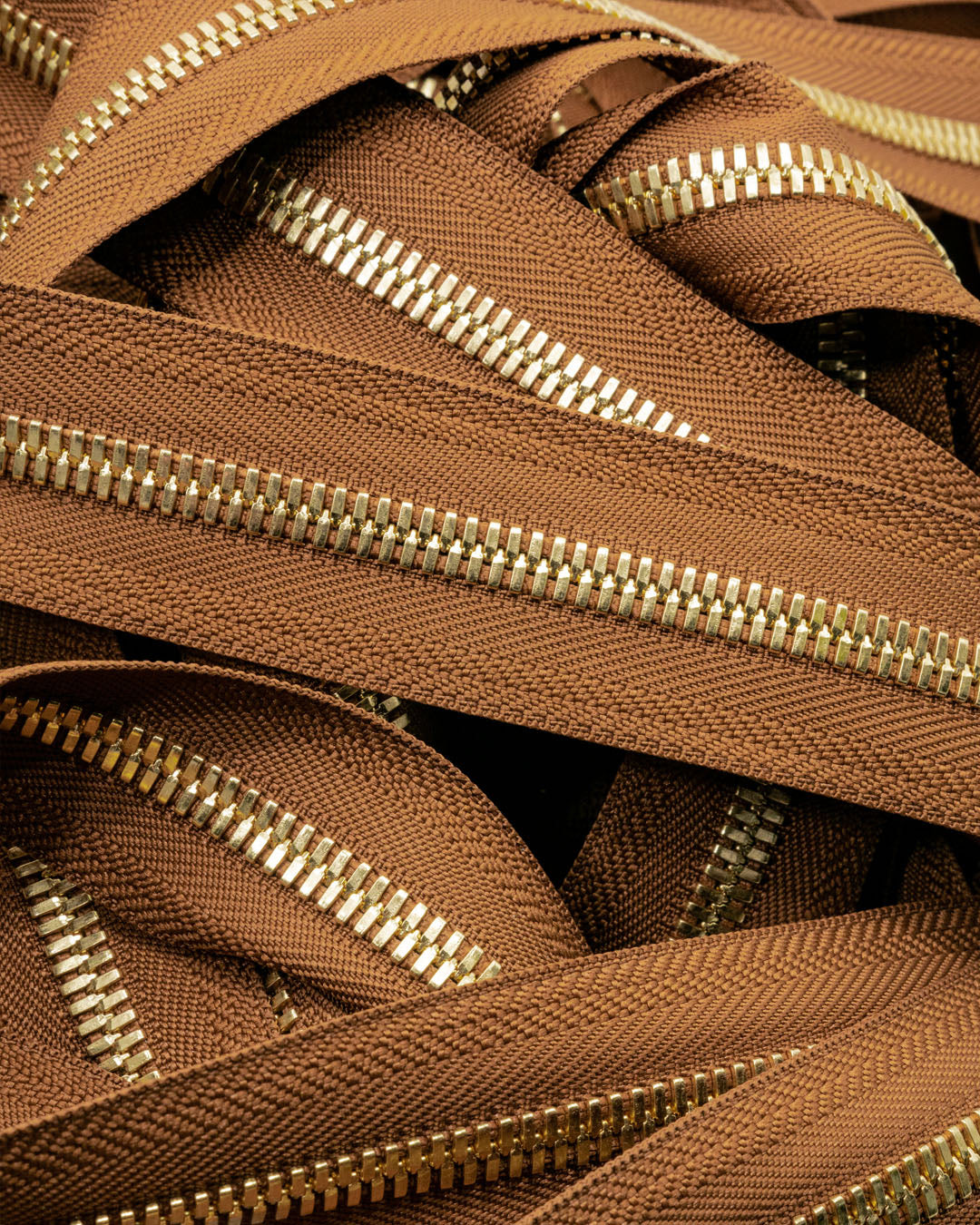Excella® | Most beautiful YKK golden zipper on a roll