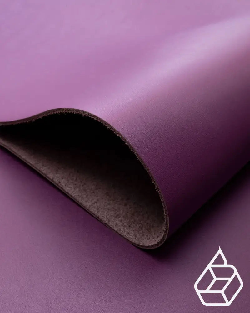 Amaryllis Collection | Firm And Smooth Calf Leather With A Silk Gloss Leer
