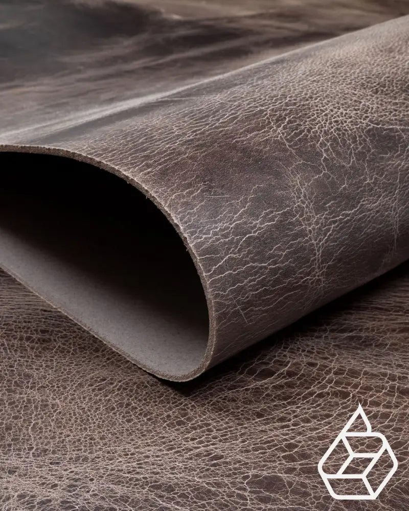 Buffalo Collection | Thick And Firm Buffalo Leather With A Matte Finish Taupe / Panel (30 X 20 Cm)