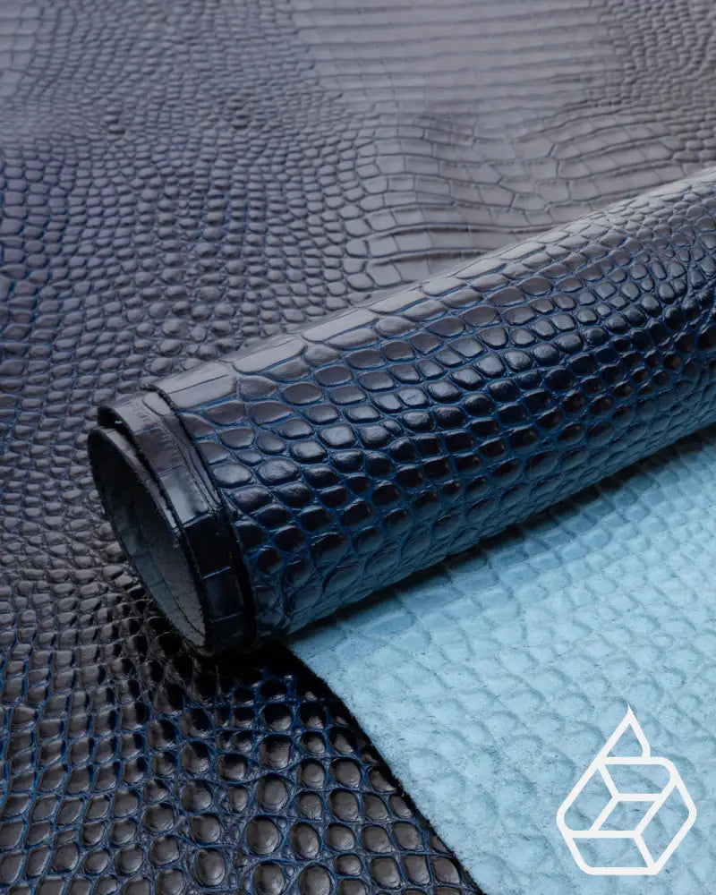 Como Collection | Firm Cow Leather With A Two-Tone Crocodile Print Leer