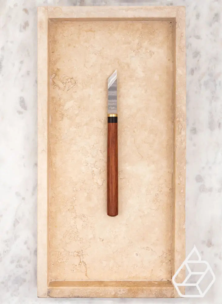 Luxurious Leather Knife | 2 Versions Descending Right Leertools