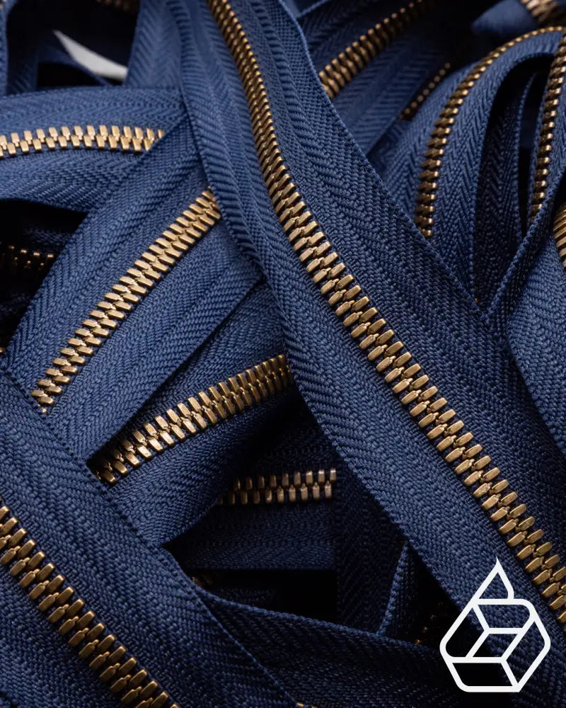 YKK Excella® | Zipper on roll | Antique Brass | Size 5 Marine Blue 058 Ritsen