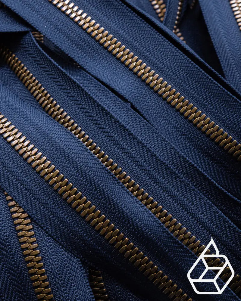 YKK Excella® | Zipper on roll | Antique Brass | Size 5 Ritsen