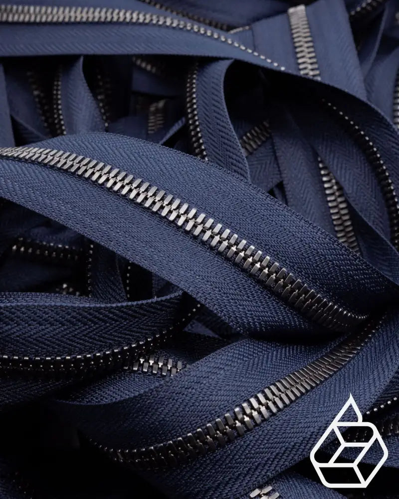 Ykk Excella® | Zipper On Roll Gunmetal Size 5 Marine Blue 058 Ritsen