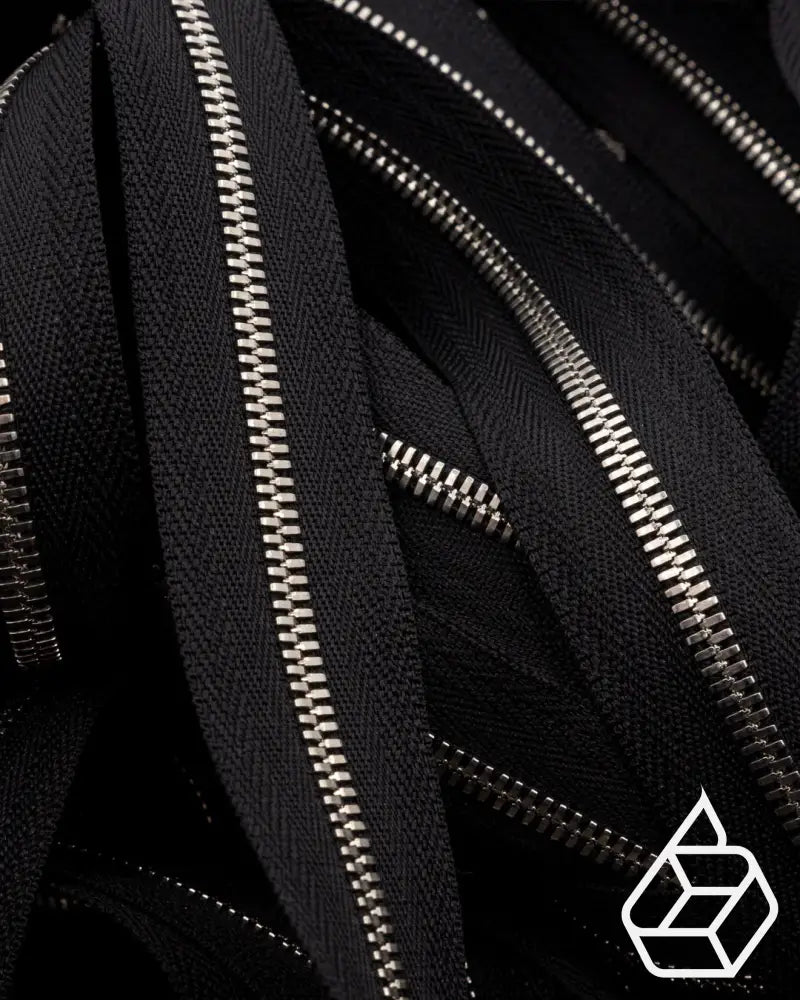 Ykk Excella® | Zipper On Roll Silver Size 3 Black 580 Ritsen