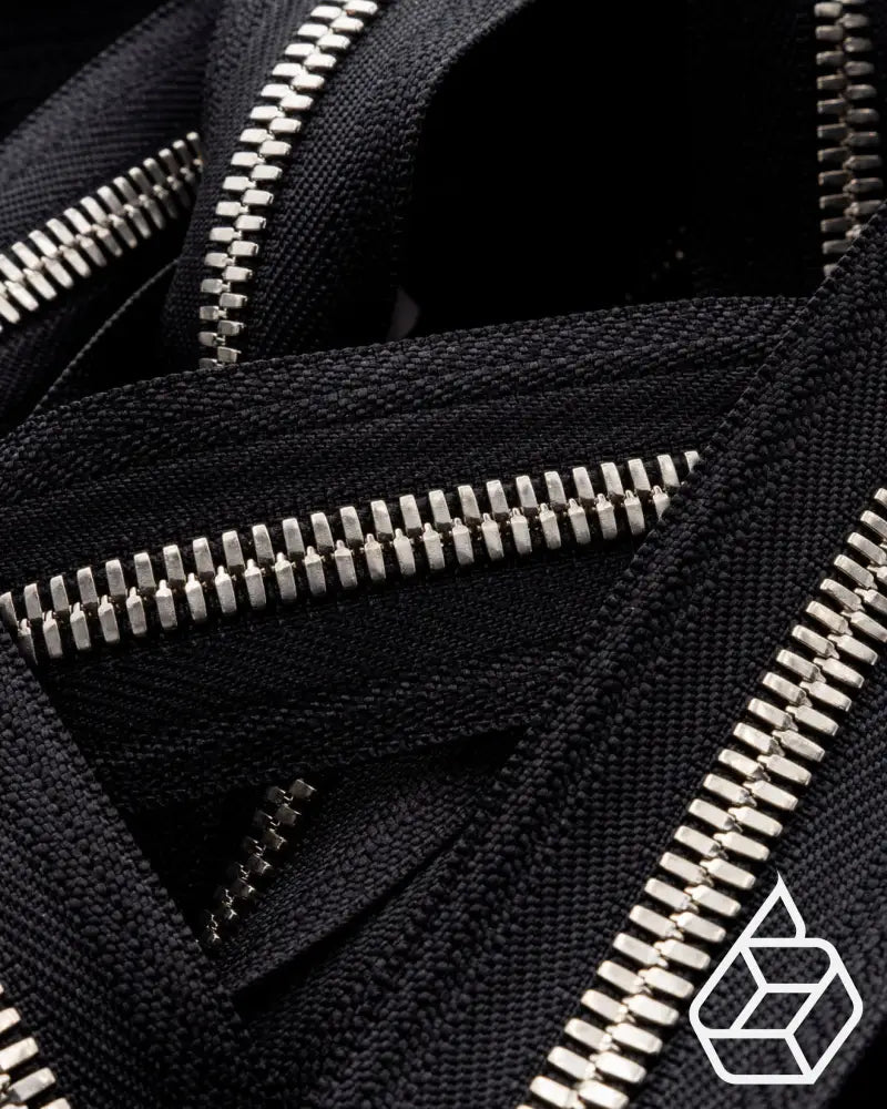 Ykk Excella® | Zipper On Roll Silver Size 8 Black 580 Ritsen